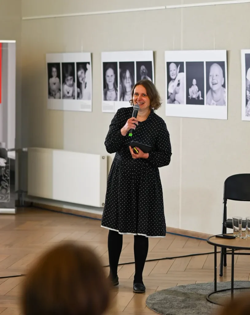 Panevėžio elenos mezginaitės viešosios bibliotekos vedėja lina dubauskienė
